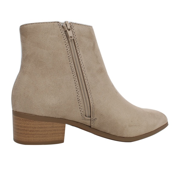 Clay Faux Suede Pointy Toe Low Stacked Heel Ankle Bootie - Picture 4 of 6